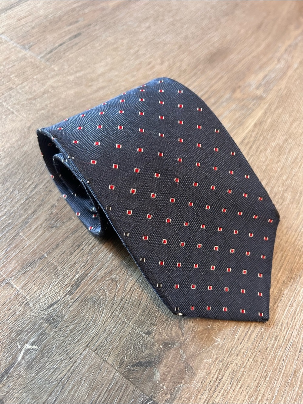 Brooks Brothers Black Tie with Small Red Diamond Motif